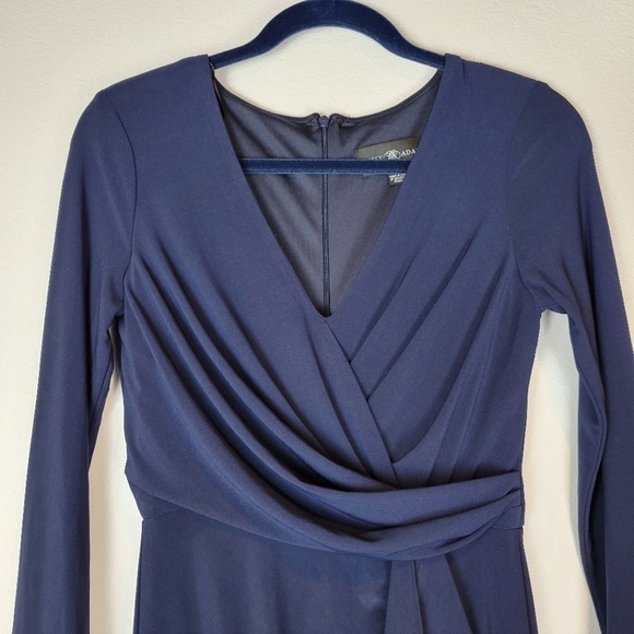 NWT Betsy & Adam Elle Long Sleeve Side Ruffled Slit Gown Navy Sz 4 - Picture 6 of 13